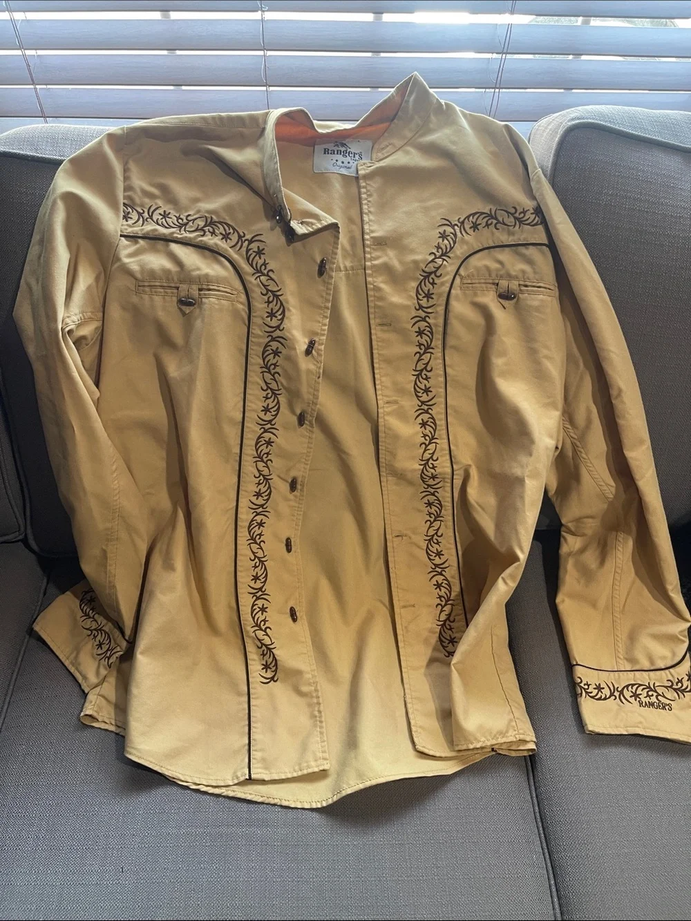 Men's Embroidered Lightweight Shirt Jacket in Tan